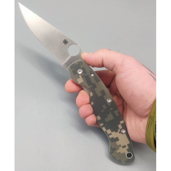 Spyderco Military Digital Camo G10 Linerlock S30V Stahl 01SP599