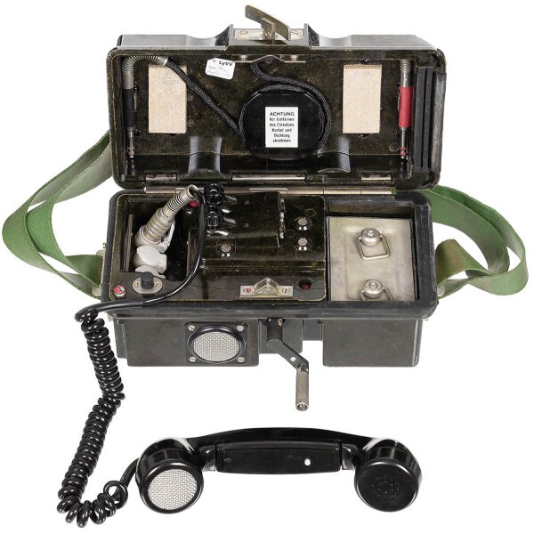 Original NVA Feldtelefon DDR neuwertig mit Zubehör u. Koffer Armee Telefon
