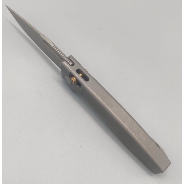 Real Steel Vena Crossbar Lock Folder Elmax Stahl G10 TC4 Titan Integral Griff