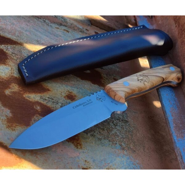 J&V Forester Knives Celtibero 2.0 Olivo Outdoormesser MoVa Stahl Lederscheide Limited Edition