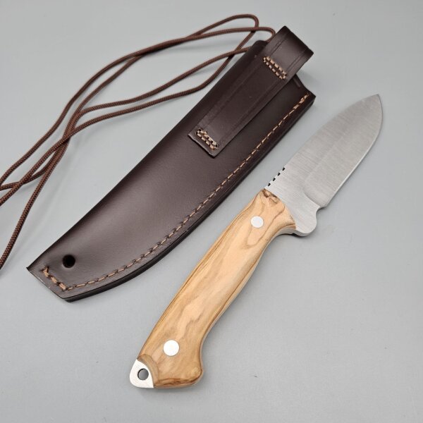 J&V Forester Knives Celtibero 2.0 Olivo Outdoormesser MoVa Stahl Lederscheide Limited Edition