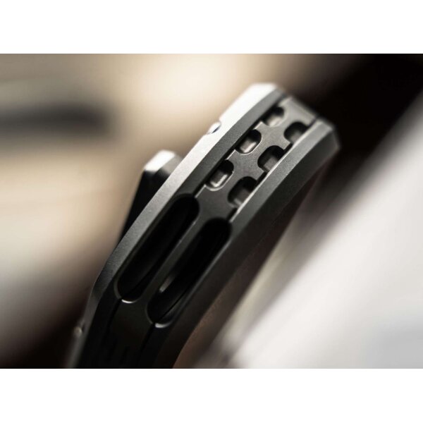 Böker Plus Collection 2026 Jahresmesser M390 Stahl Limited Edition