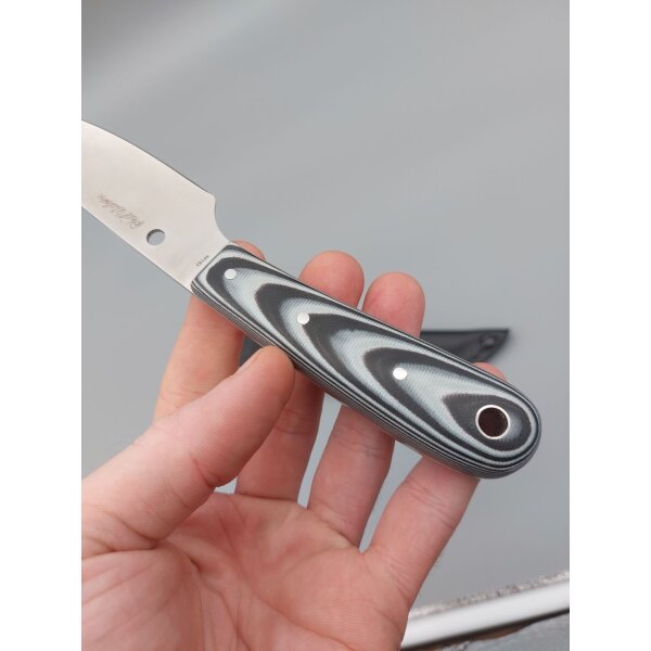 Spyderco Bow River 8Cr13MoV Stahl G10 Griff Mehrfarbig inkl. Lederscheide 02SP426