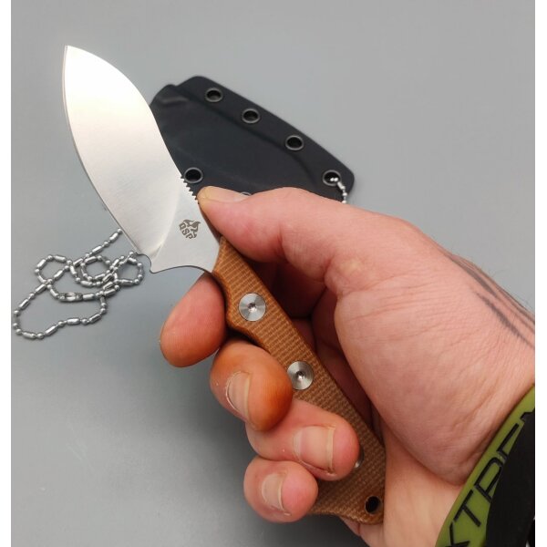 QSP Knife NECKMUK QS125-E Neck Knife D2 Stahl Brown Micarta
