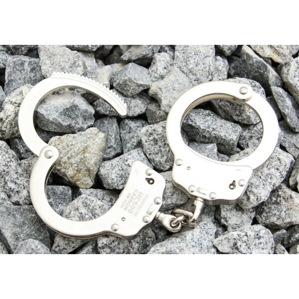 Umarex Perfecta Handschellen HC 500 Handcuffs m. Schlüssel Etui schwarz 2.1709