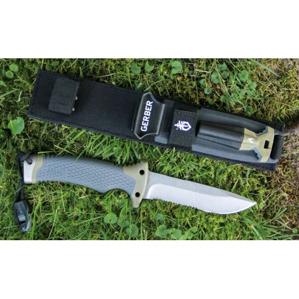 Gerber ULTIMATE Messer Fahrtenmesser Feuerstarter Signalpfeife Schärfer uvm.