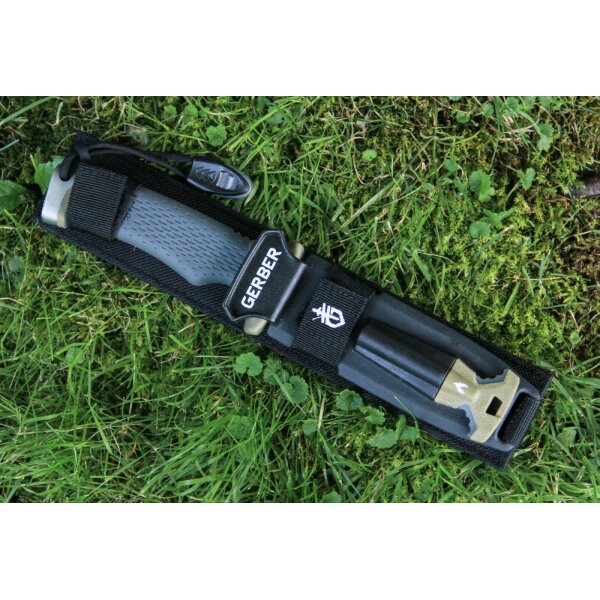 Gerber ULTIMATE Messer Fahrtenmesser Feuerstarter Signalpfeife Schärfer uvm.