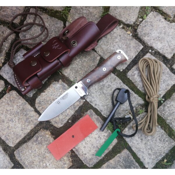 Cudeman MT-5 N695 Walnussholz Braun inkl. Feuerstarter Paracord Schärfer Lederscheide