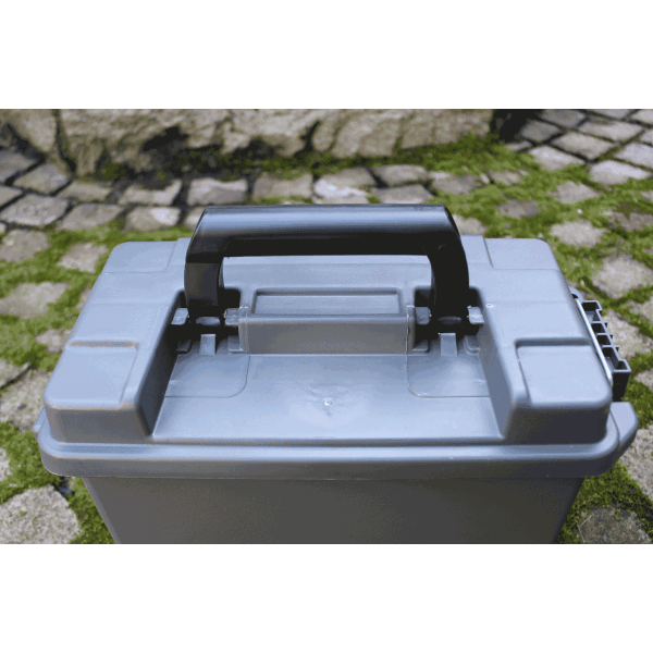 Munitionskiste US Kunststoff oliv neu Camping Kiste (Cal. 50)