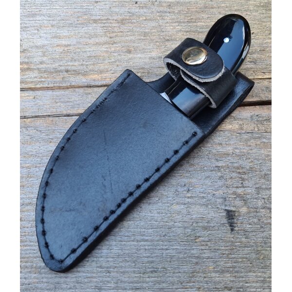 Pakistan SHORT SKINNER BLACK HORN Messer mit Fingerloch und Horngriff