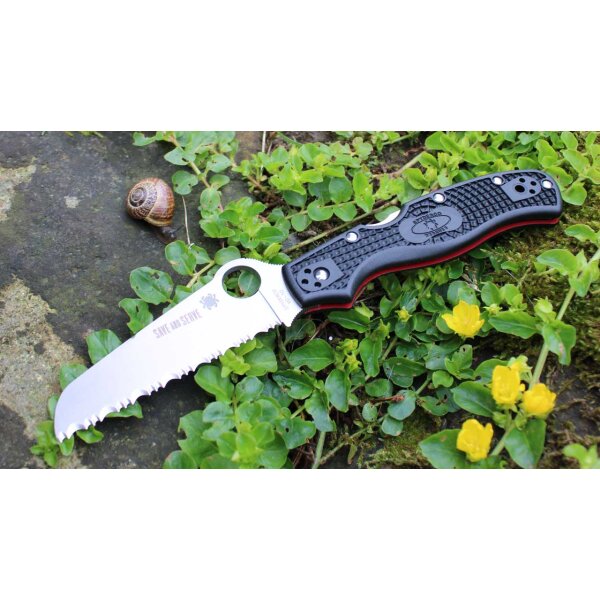 Spyderco Rescue 3 Lightweight Thin Red Line SpyderEdge VG-10 FRN  Schwarz 01SP1157