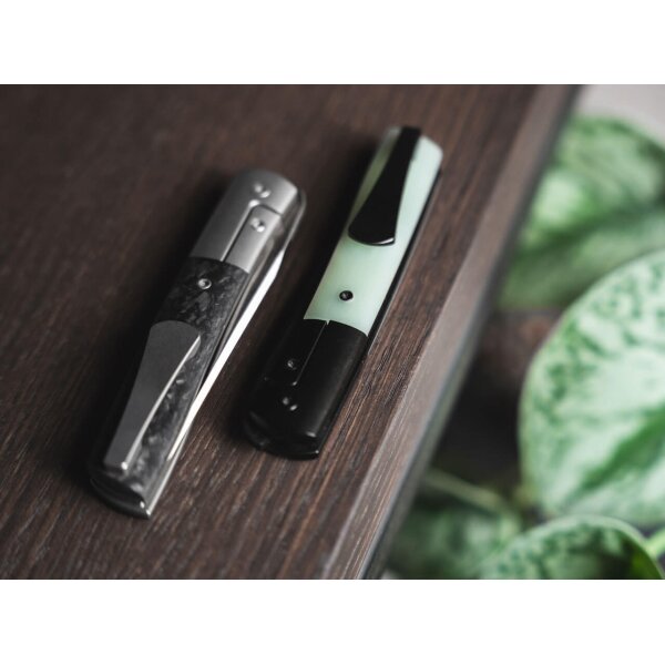 Böker Plus URBAN TRAPPER PREMIUM G10 JADE Flipper M390 Stahl G10 / Titan 01BO614