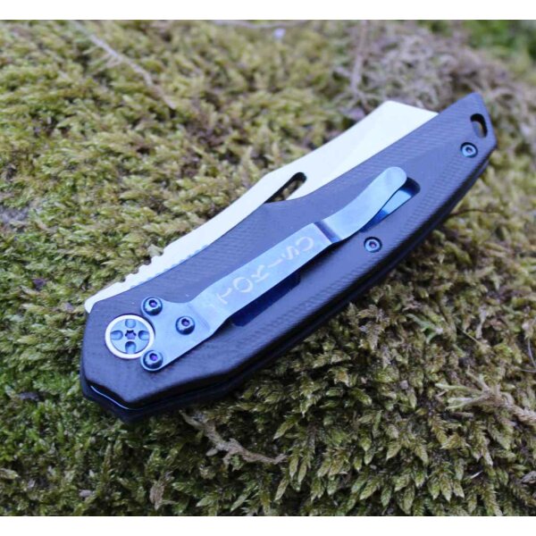 Tokisu YUSEI Taschenmesser mit D2 Stahl und Kohlefasergriff