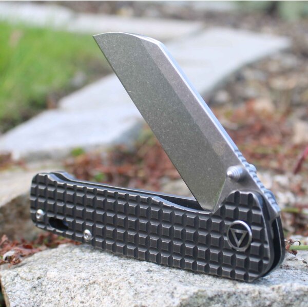 QSP Knife PENGUIN QS130-NFRG Messer 154 CM Stahl Titangriff Framelock