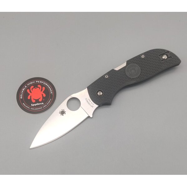 Spyderco Chaparral Lightweight CTS-XHP FRN Griff Grau Grey 01SP338
