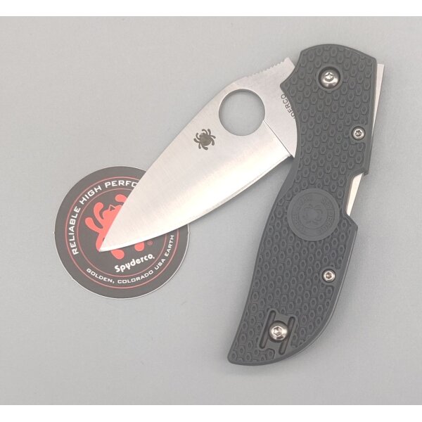 Spyderco Chaparral Lightweight CTS-XHP FRN Griff Grau Grey 01SP338