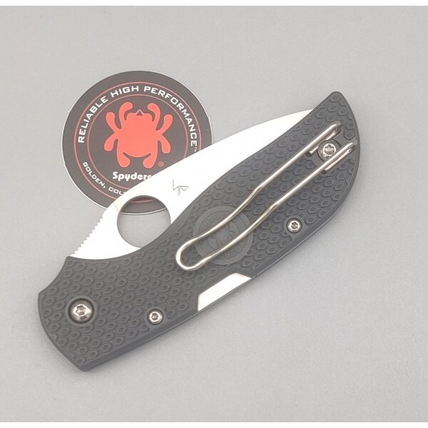 Spyderco Chaparral Lightweight CTS-XHP FRN Griff Grau Grey 01SP338