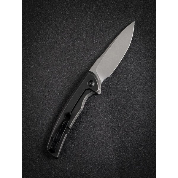 Sencut Tynan Folder Black Stonewashed Stainless Steel