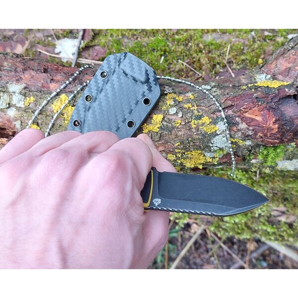 QSP Knife CANARY Neck Knife QS141-A2 mit Kydxscheide Black/Yellow