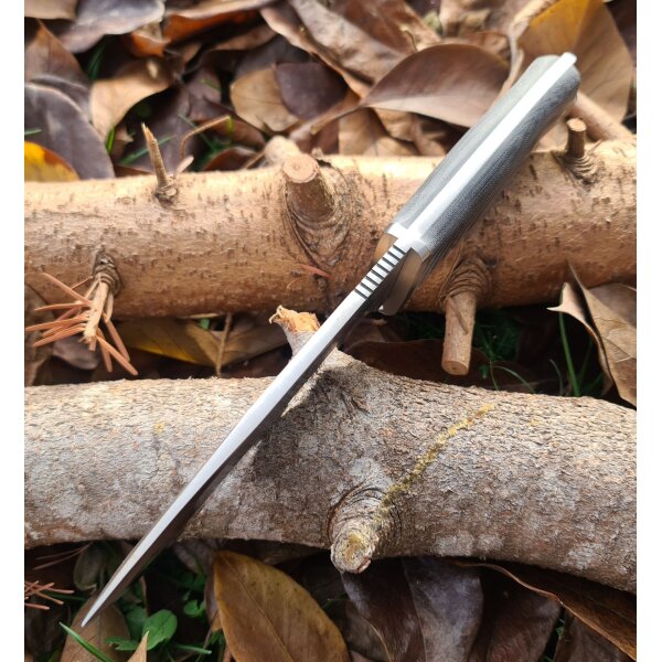 J&V Ursus 4116 Micarta Schwarz inkl. Lederscheide