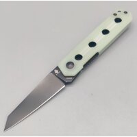 Kizer CONVERSE Frontflipper Jade G10 Griff