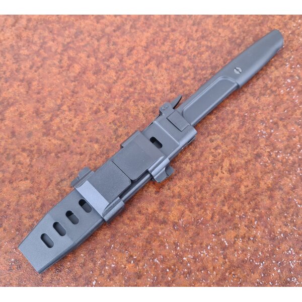 Extrema Ratio Mamba Black