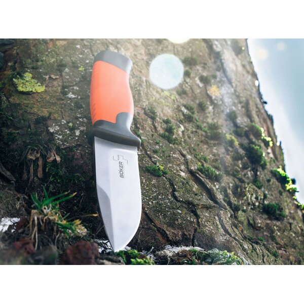 Böker Plus Outdoorsman XL 12C27 Gummi Orange inkl. Nylonscheide 02BO014