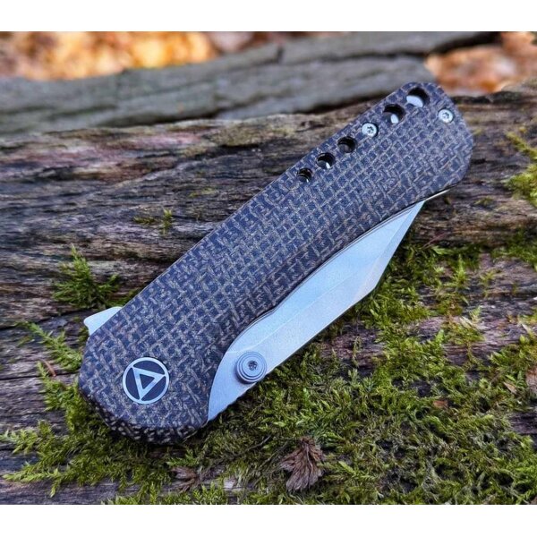 QSP Knife Kestrel Folder 14C28N Dark Brown Micarta