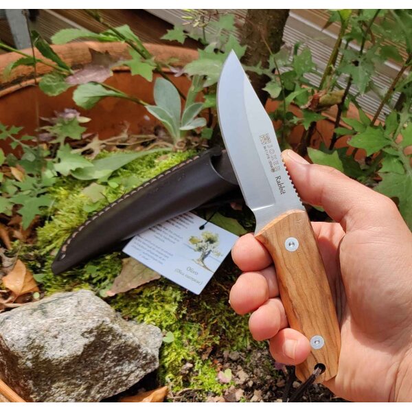 Joker Rabbit Jagdmesser 4116 Stahl Olivenholz inkl. Lederscheide