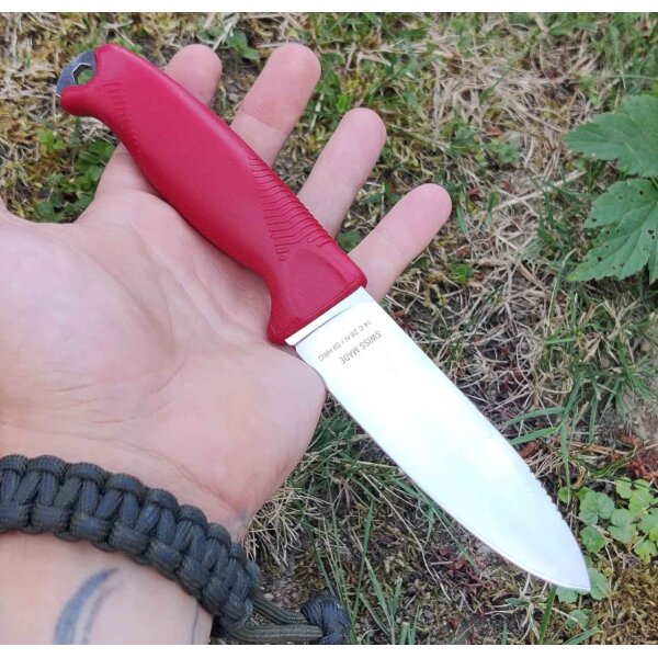 Victorinox Venture Red Outdoormesser rot Outdoor Bushcraft mit Scheide