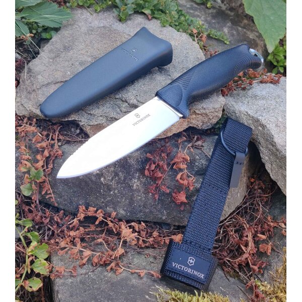 Victorinox Venture Black Outdoormesser Outdoor Bushcraft mit Scheide