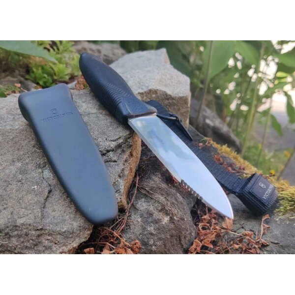 Victorinox Venture Black Outdoormesser Outdoor Bushcraft mit Scheide