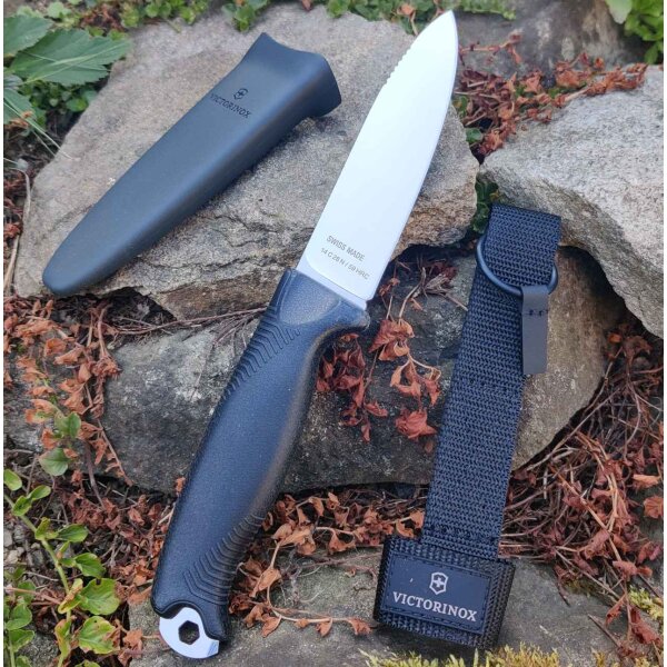 Victorinox Venture Black Outdoormesser Outdoor Bushcraft mit Scheide