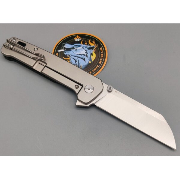 QSP Knife Penguin Plus QS130XL-F1 20CV Stahl Mossie Green CF