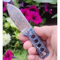 QSP Knife Canary Neck Knife QS141-H Copper Damast Kohlefaser